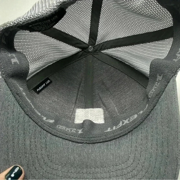 Travis Mathew golf baseball trucker hat flex fit adjustable - Picture 5 of 5